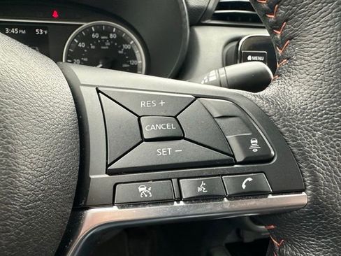 Used 2024 Nissan Versa SR image 27