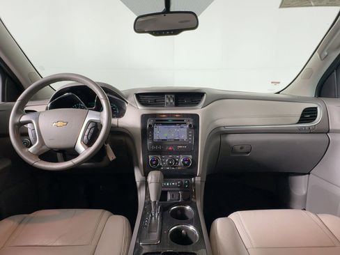 Used 2015 Chevrolet Traverse LT image 14