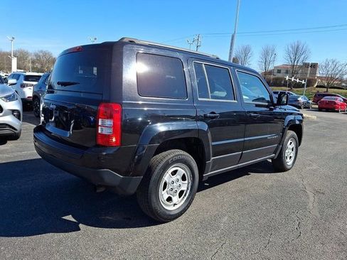Used 2014 Jeep Patriot Sport w/ Power Value Group image 8