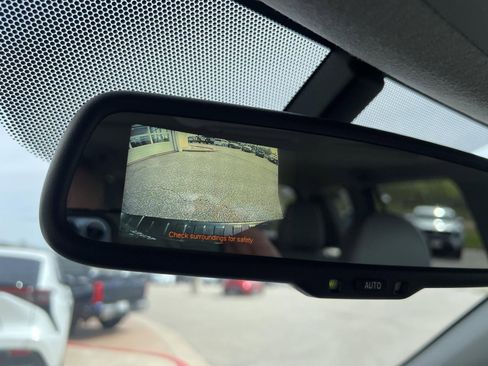 Used 2012 Toyota RAV4 Limited w/ Navigation Value Pkg AWD/4WD image 19