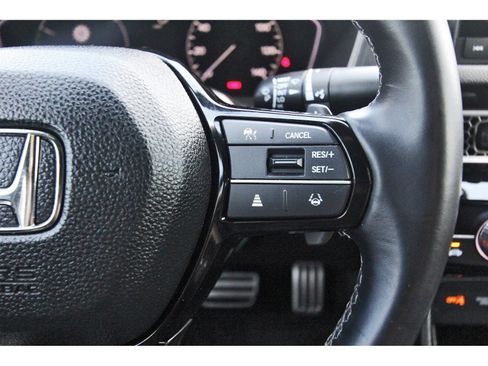 Used 2025 Honda Civic Sport image 17