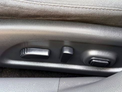 Used 2015 Nissan Altima 2.5 SV w/ Convenience Package FWD image 19