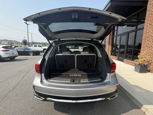 Used 2019 Acura MDX w/ Technology Package FWD image 12