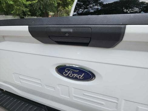 Used 2021 Ford F150 XL w/ Trailer Tow Package image 8