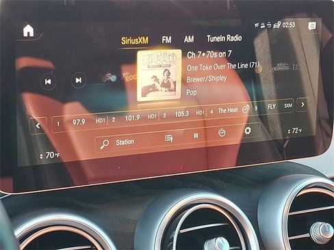 Used 2020 Mercedes-Benz GLC 300 image 12