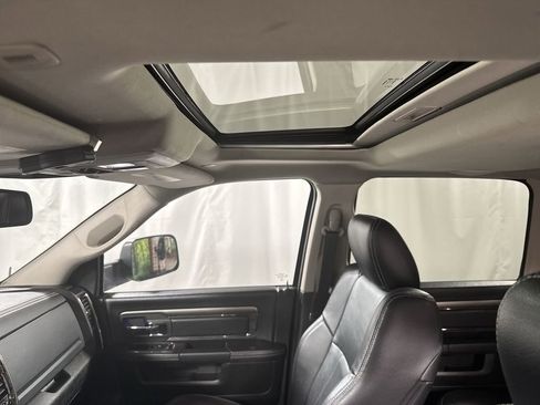 Used 2018 RAM 2500 Laramie w/ Sport Appearance Group image 30