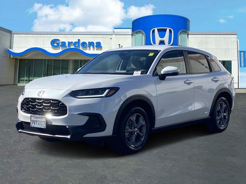 Certified 2026 Honda HR-V LX image 3