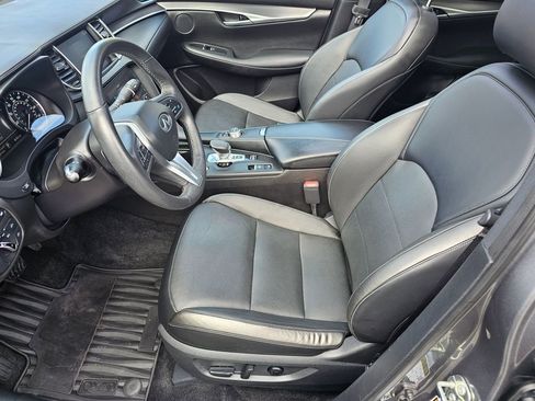 Used 2022 INFINITI QX50 Luxe image 16