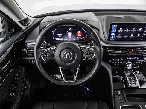 Used 2025 Acura MDX FWD w/ Technology Package image 12