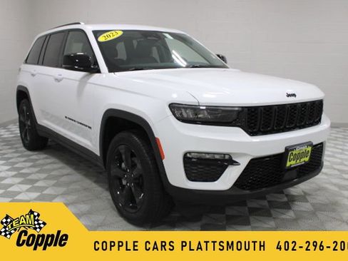 Used 2023 Jeep Grand Cherokee Limited w/ Black Appearance Package image 1