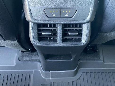 New 2026 Chevrolet Equinox RS w/ Convenience Package III FWD image 15