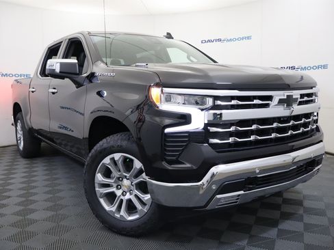 New 2026 Chevrolet Silverado 1500 LTZ w/ Technology Package AWD/4WD image 2