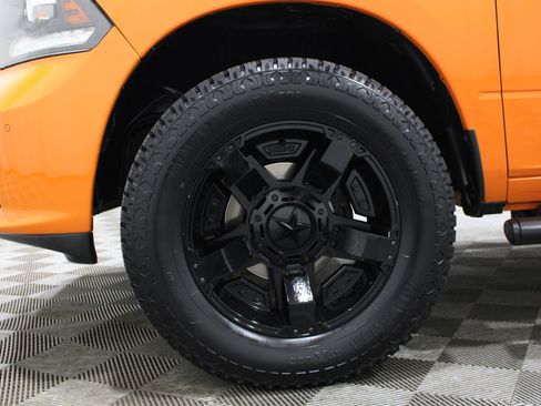 Used 2017 RAM 1500 Sport w/ Ignition Orange Sport Package image 35