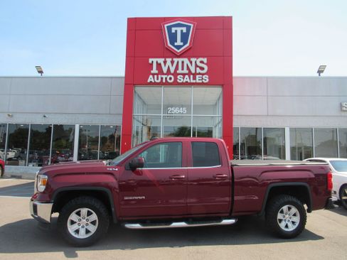 Used 2015 GMC Sierra 1500 SLE w/ SLE Value Package AWD/4WD image 1