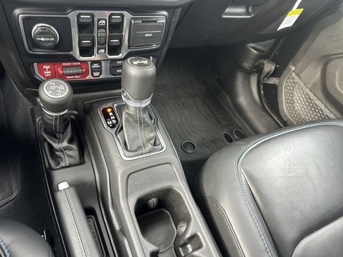 Used 2024 Jeep Wrangler Unlimited Rubicon 4xe w/ Safety Group image 19