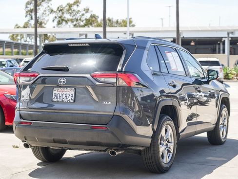 Certified 2024 Toyota RAV4 XLE FWD image 6