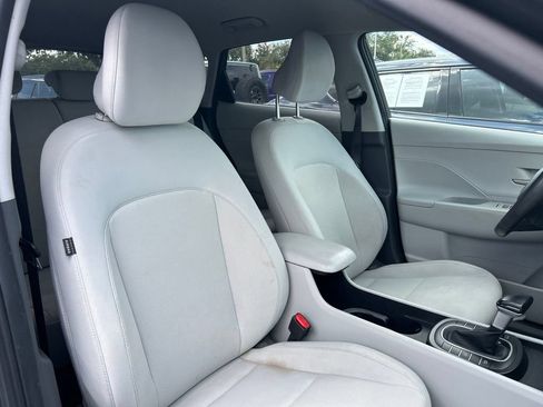 Used 2024 Hyundai Kona SEL AWD/4WD image 41