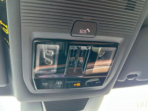 New 2026 Volkswagen Tiguan SEL R-Line AWD/4WD image 41
