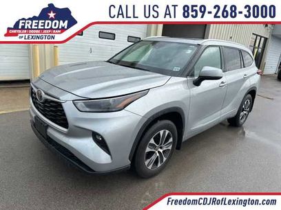 Used 2022 Toyota Highlander XLE