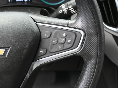 Used 2021 Chevrolet Equinox LS w/ LS Convenience Package image 26