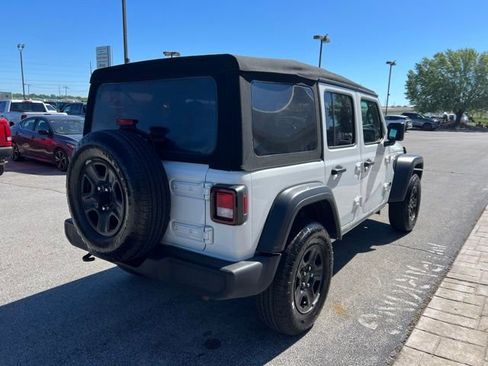 Used 2024 Jeep Wrangler Unlimited Sport AWD/4WD image 6
