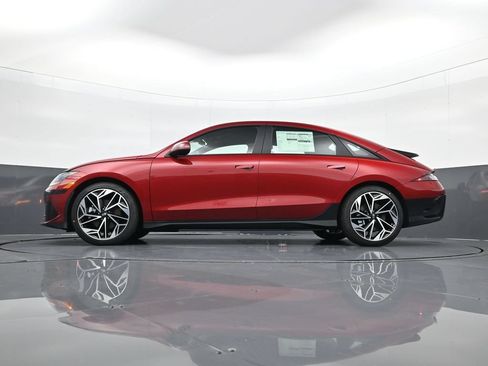 Used 2025 Hyundai Ioniq 6 SEL AWD/4WD image 29