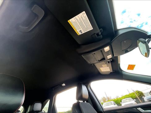 Used 2024 Ford Escape ST-Line image 13