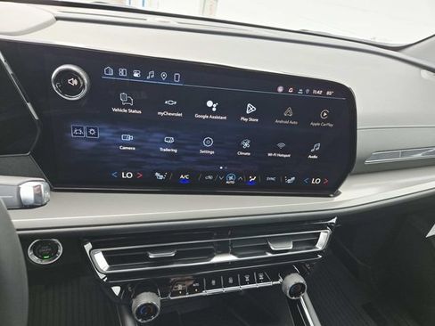 New 2026 Chevrolet Traverse LT w/ Midnight/Sport Edition AWD/4WD image 20
