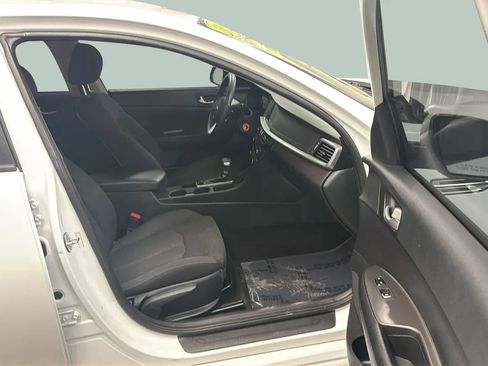 Used 2020 Kia Optima LX FWD image 21