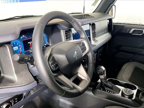 New 2025 Ford Bronco Big Bend image 6