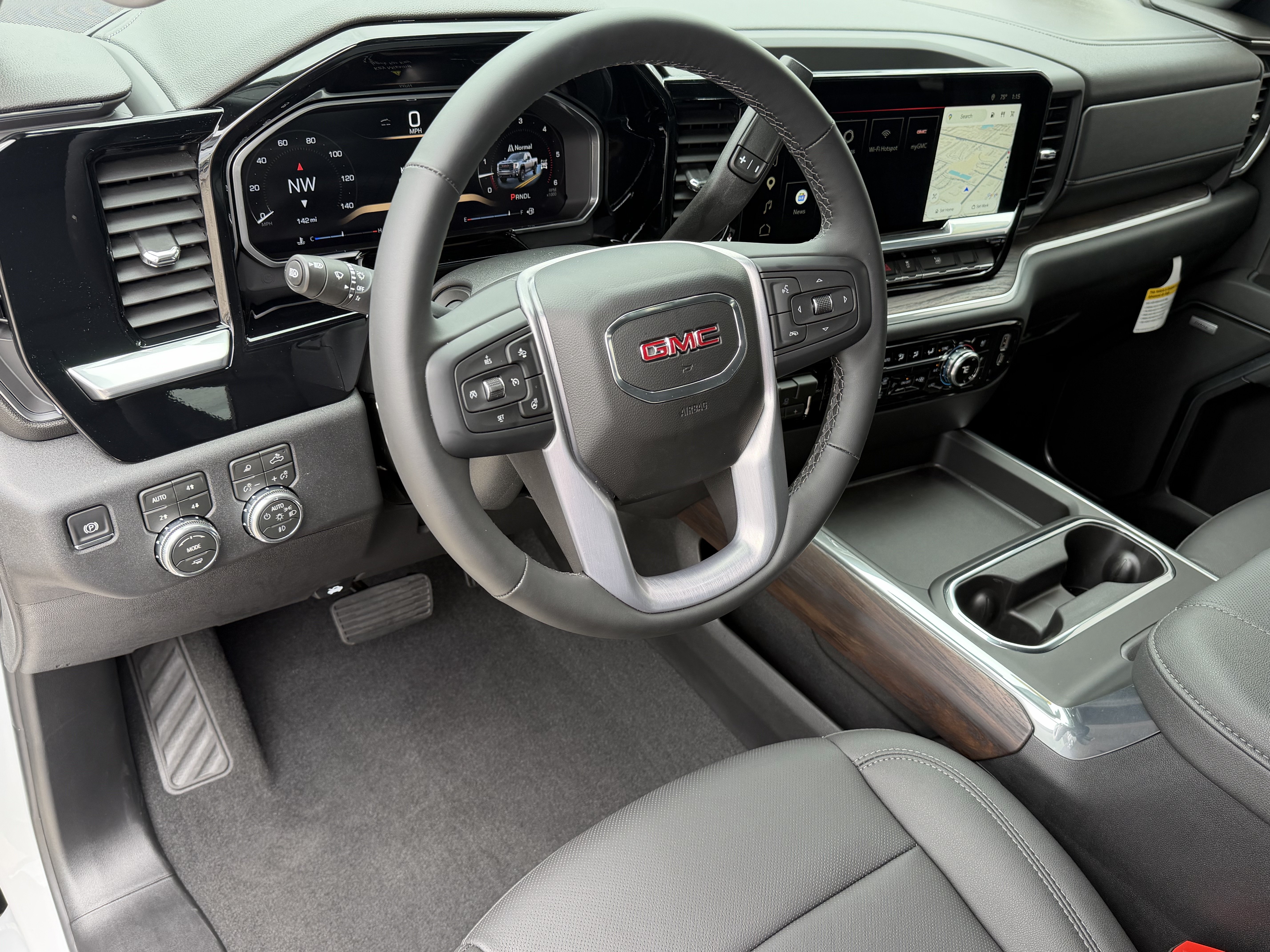 Used 2026 GMC Sierra 3500 SLT w/ SLT Convenience Package AWD/4WD image 13