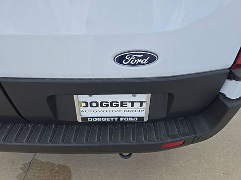 New 2026 Ford Transit 250 148 Medium Roof w/ Load Area Protection Package image 8