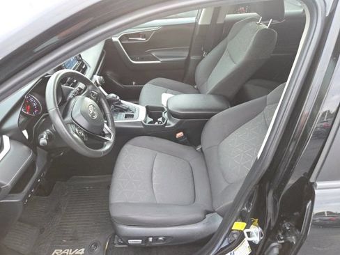 Used 2020 Toyota RAV4 XLE w/ Convenience Package AWD/4WD image 20