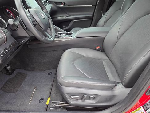 Used 2024 Toyota Camry XSE w/ Navigation Package FWD image 10