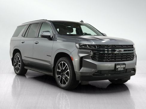 Used 2021 Chevrolet Tahoe RST w/ Luxury Package AWD/4WD image 7