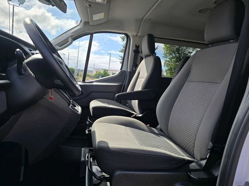 Used 2024 Ford Transit 350 XLT image 19