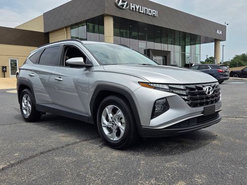 Used 2024 Hyundai Tucson SEL FWD image 1