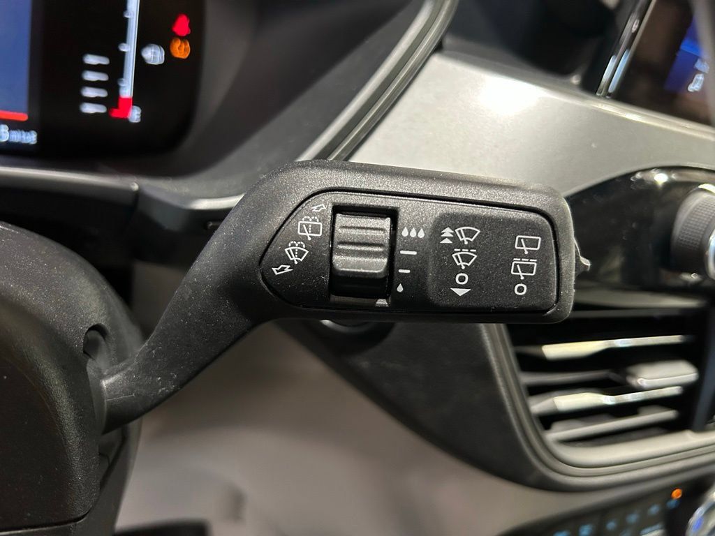 Used 2023 Ford Escape Active AWD/4WD image 23