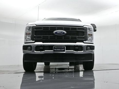 New 2026 Ford F350 XL w/ FX4 Off-Road Package AWD/4WD image 44
