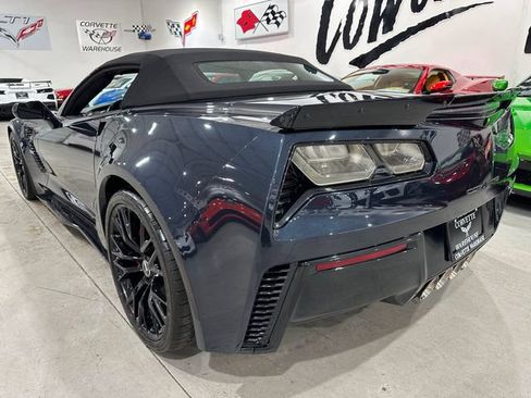 Used 2015 Chevrolet Corvette Z06 RWD image 31