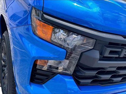 Used 2025 Chevrolet Silverado 1500 Custom AWD/4WD image 32