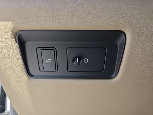 Certified 2018 Land Rover Range Rover HSE AWD/4WD image 30