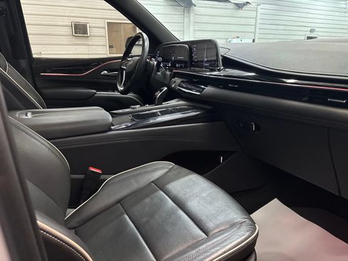 Used 2023 Cadillac Escalade Sport w/ LPO, ONYX Package AWD/4WD image 26