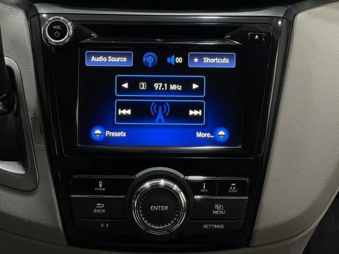 Used 2017 Honda Odyssey EX image 22