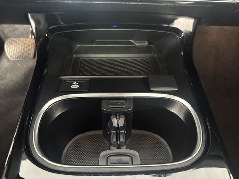 Used 2025 Mercedes-Benz CLA 250 image 21