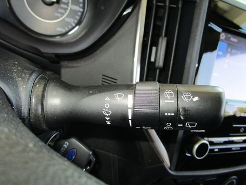 Used 2023 Subaru Impreza 2.0i image 25