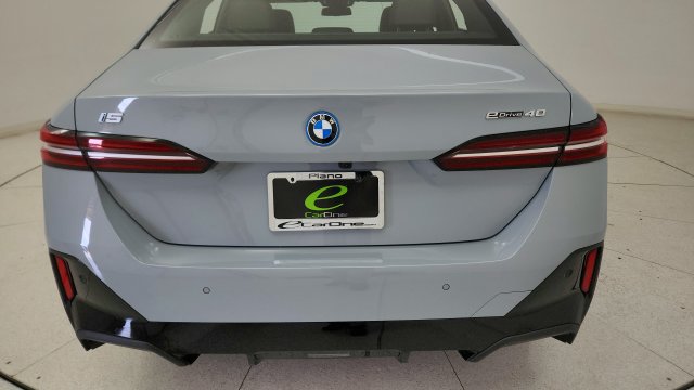 Used 2026 BMW i5 eDrive40 RWD image 28