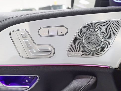 Used 2021 Mercedes-Benz GLS 580 4MATIC image 39