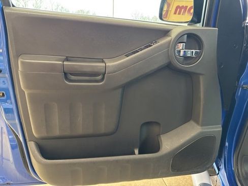 Used 2015 Nissan Xterra PRO-4X w/ Pro-4x Leather Package image 14