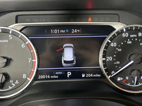 Used 2023 Nissan Rogue SV w/ SV Premium Package image 18